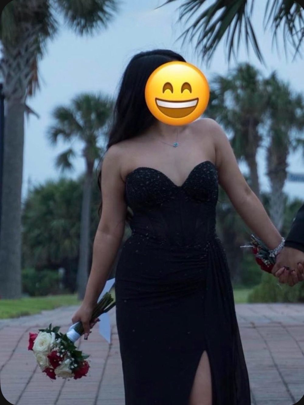 LaDivine CD770 Black Prom Dress Size 6 | Beaded Corset Formal Gown
